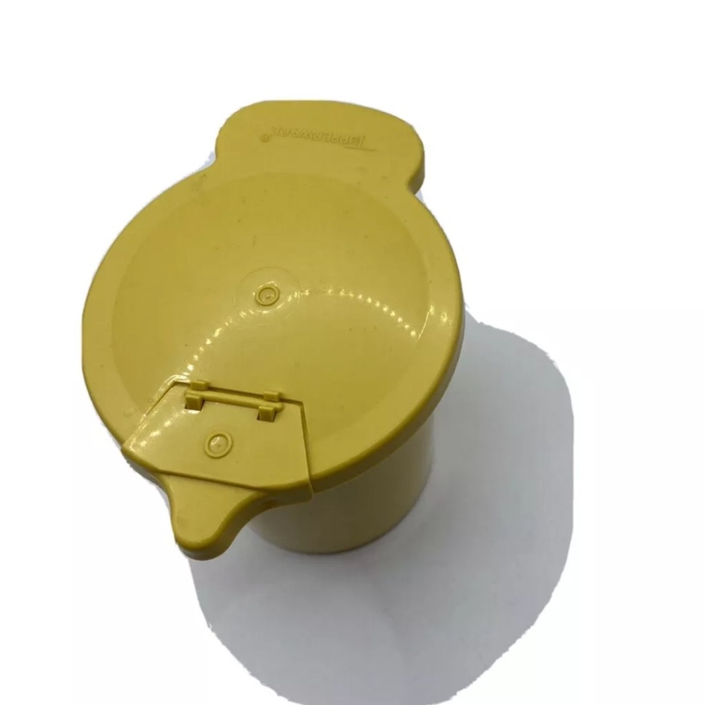 Vintage Tupperware Creamer Container 574-11 flip lid 576-25
